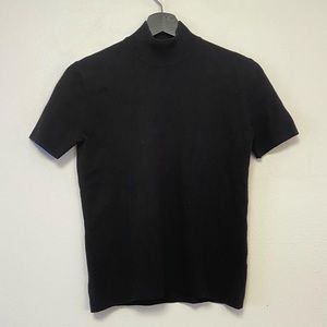Black Shortsleeve Turtleneck